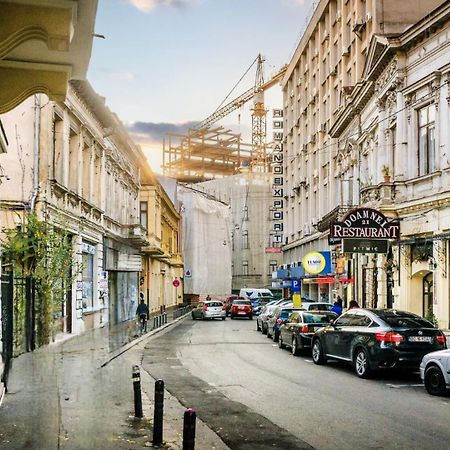 Historic Charm, Modern Comfort - Accommodation In The Heart Of The Old Town Bukurešť Exteriér fotografie