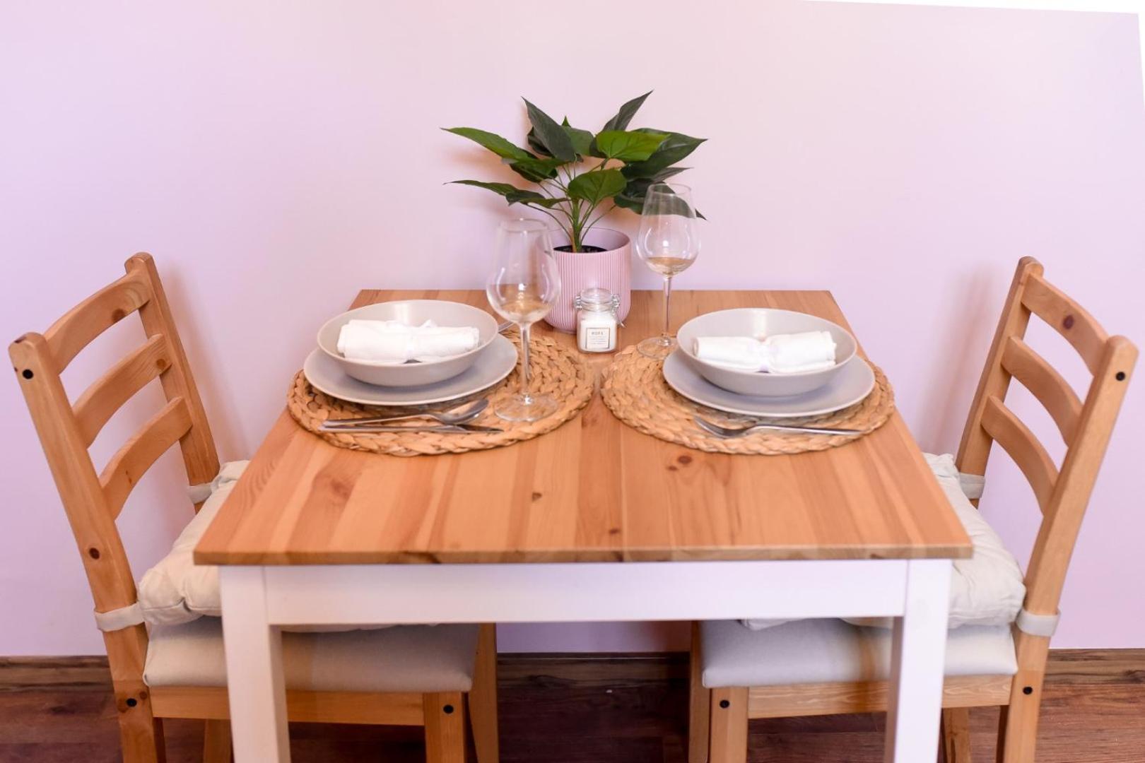 Historic Charm, Modern Comfort - Accommodation In The Heart Of The Old Town Bukurešť Pokoj fotografie