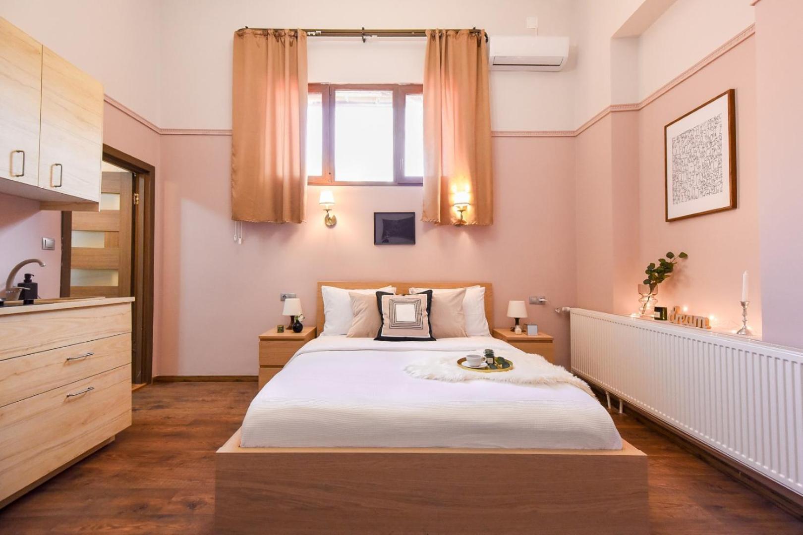 Historic Charm, Modern Comfort - Accommodation In The Heart Of The Old Town Bukurešť Pokoj fotografie